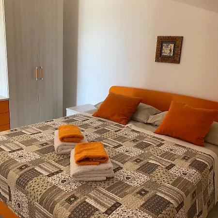Villa Chiara Con Mini Per 3-4 Persone